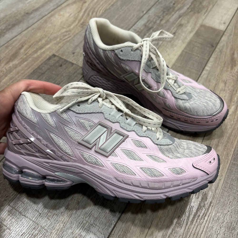 New Balance Pink and Gray Women's Running Sneakers